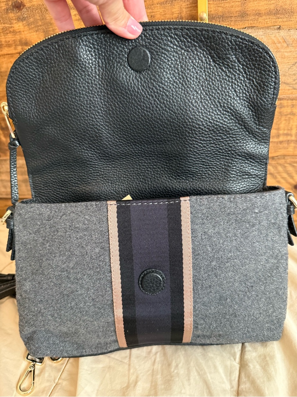 ✨ Kate Spade New York Jackson Street Harlyn Crossbody ✨ - Picture 11 of 11